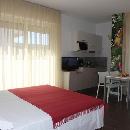 Hotel Luciana 비비오네 외부 사진